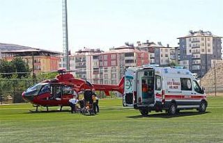 Malatya’da ambulans helikopter 80 yaşındaki hasta...