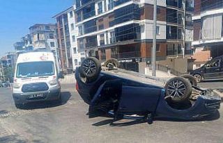 Manisa’da takla atan araçtan burnu bile kanamadan...