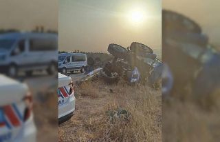 Mardin’de traktör devrildi: 3 yaralı