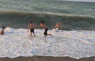 Mardin’in sıcağından kaçtılar kendilerini Karadeniz’in...