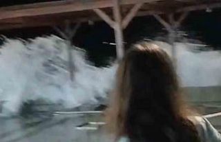 Marmara Denizi’nde poyraz dev dalgalar oliuşturdu