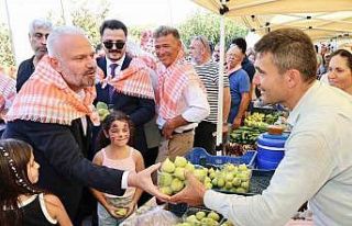 Menemen’de incir tadında festival vatandaşları...