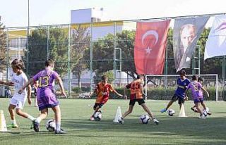 Mersin’de yıl boyu ücretsiz futbol kursu