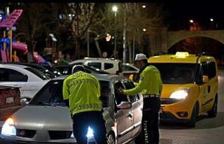 Modifiye ve abartı egzoz denetiminde 42 sürücüye...