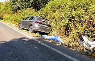 Motosikletle gezmeye gelen karı-koca kazada hayatını...