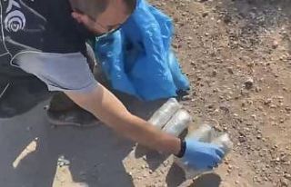 Motosikletle uyuşturucu kuryeliği yapan şahıstan...