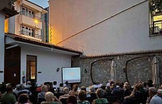 Muğla’da 100 Yaş Evi Üyeleri Yazlık Sinema Günleri’nde...