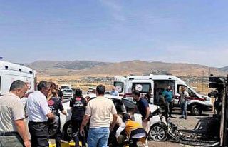 Muş-Varto yolunda feci kaza: 6 kişi yaralandı