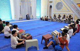 Muş’ta Kur’an kursu öğrencilerine ödül