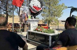 Narin’in ölüm yıl dönümünün ardından mezarında...