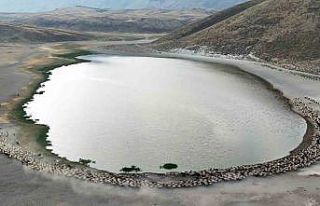 Nemrut’ta toz bulutu içinde görsel şölen