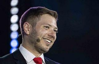 Netanyahu’nun oğlu Katar Emiri Al Thani ve annesini...