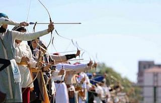 Okçular Sivas’ta derece ve milli takım için yarışıyor