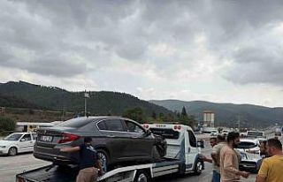 Osmaniye’de iki otomobil çarpıştı: 3 yaralı