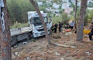 Osmaniye’de şarampole savrulan tır sürücüsü...