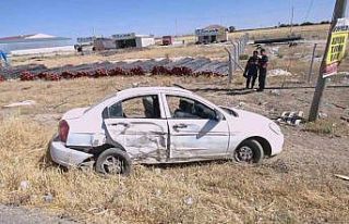 Otomobil şarampole düştü: 4 yaralı