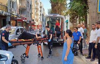 Otomobilin sıkıştırdığı iddia edilen motosiklet...