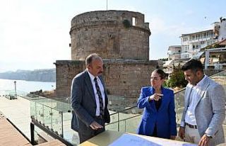 Özdemir: "Hıdırlık Kulesi ile Antalya yeni...