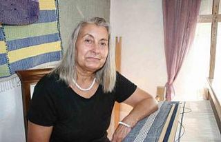 (ÖZEL) Eski giysilerin iplerinden harika eşyalar...