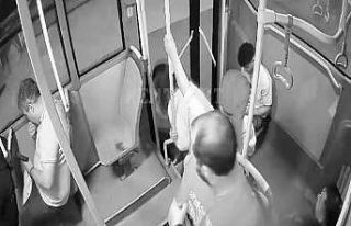 Özel halk otobüsü şoförü, epilepsi nöbeti geçiren...