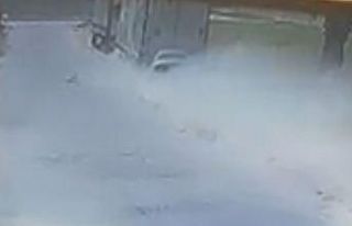 Park halindeki tıra böyle çarptı...Feci kazada...