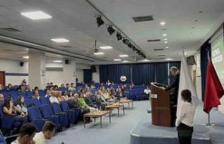 Profesörden yapay zeka uyarısı: "Bu hızlı...