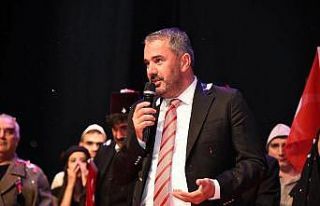 Pursaklar Belediyesi’nden Zafer Bayramı için tiyatro...