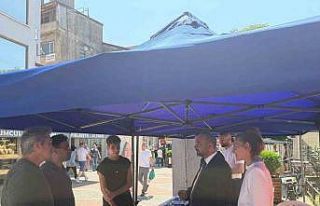 Rektör Akkaya’dan tanıtım standına destek