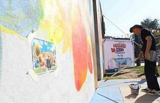 Renklerin izinde duvar resimleri festivali başladı