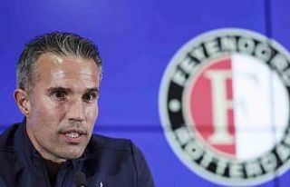 Robin van Persie: "İnandığımız oyunu devam...