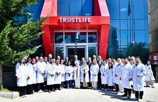 Sağlık Bakanı Kemal Memişoğlu’ndan Trustlife’a...