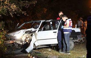 Sakarya’da otomobil ile motosiklet çarpıştı:...