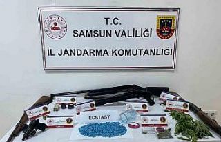 Samsun’da jandarmadan uyuşturucu operasyonu: 2...