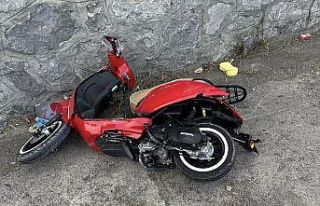 Samsun’da otomobil ile motorlu bisiklet çarpıştı:...