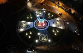 Sapanca’da otoyol çıkışı artık bir sanat eseri...