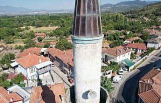 Sındırgı’da depremde cami ve minareler ağır...