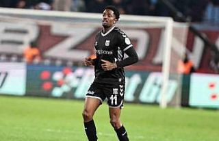 Sivasspor’da Menig ile yollar ayrıldı