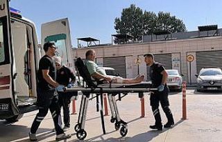 Spiralle bacağını kesen işçi hastaneye kaldırıldı