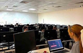 SUBÜ’de oyun geliştirme atölyesi düzenlendi