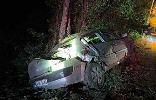 Şuhut’ta trafik kazası, 1’i ağır 4 yaralı