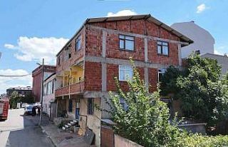 Sultanbeyli’de 3 katlı bina çökme riski nedeniyle...