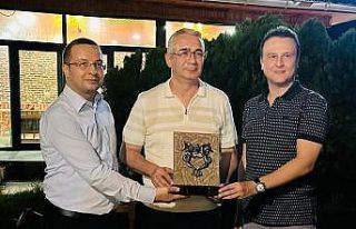 Tayini çıkan 14 yıllık kurucu başhekime veda...