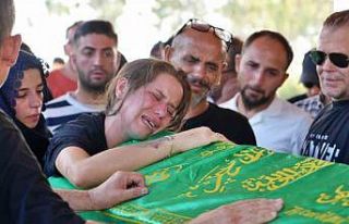 Tek teker aşk ’tek’ bıraktı, genç kadının...