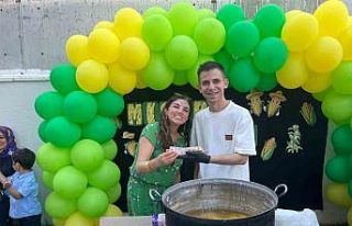 Tezgahından elde ettiği gelirlerle şehir şehir...