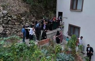 Trabzon’da kana bulanan gelin alma merasimindeki...