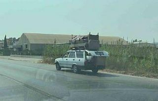 Trafikte tehlikeli yolculuk kamerada