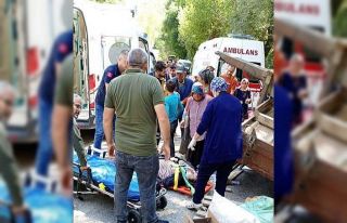 Traktör devrildi: 3’ü ağır 6 yaralı