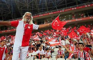 Trendyol Süper Lig: Antalyaspor: 1 - Fatih Karagümrük:...