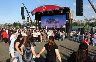 Türk Yıldızları Trabzon’da nefes kesti