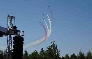 Türk Yıldızları’ndan Kütahya’da nefes kesen...